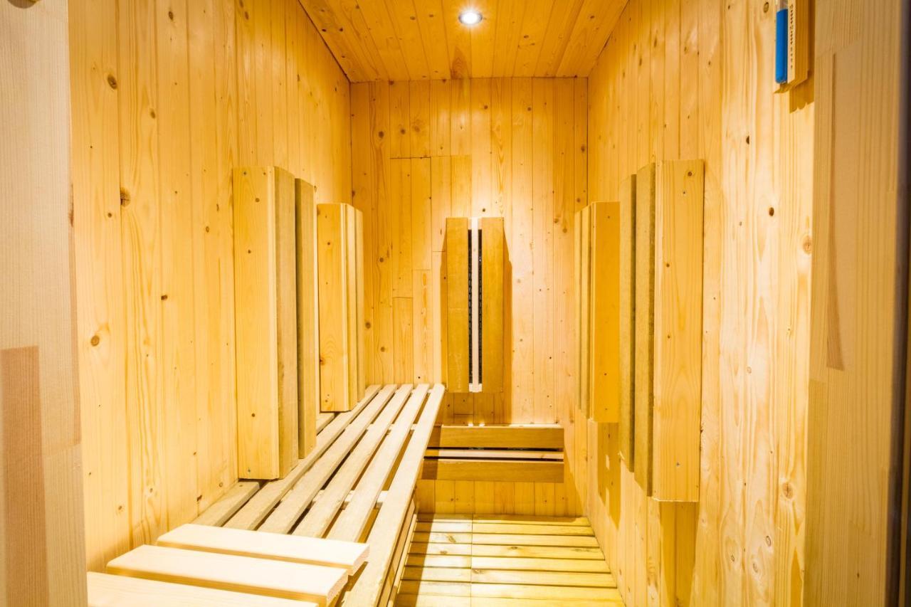 Sauna - Le Loft Des Remparts - Flobnb Лан Экстерьер фото